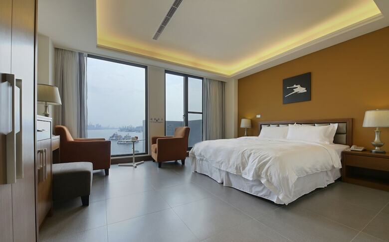Watermark Hotel-the Harbour
