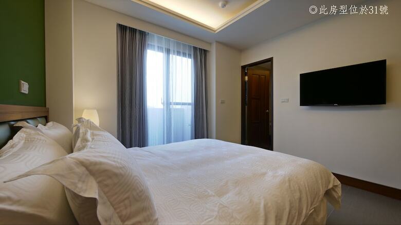 Watermark Hotel-the Harbour