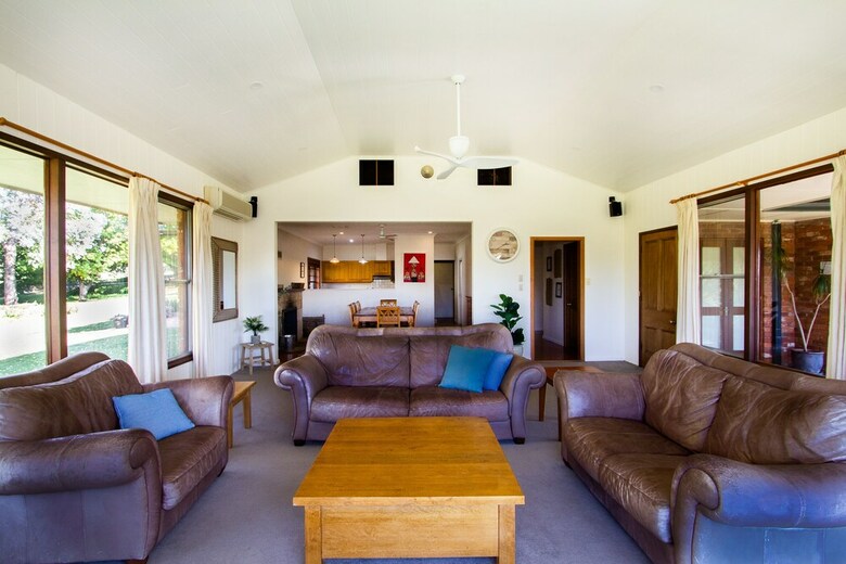 Hotel Stay In Mudgee