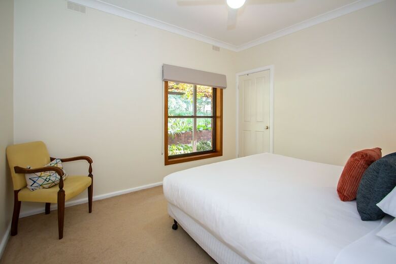 Hotel Stay In Mudgee