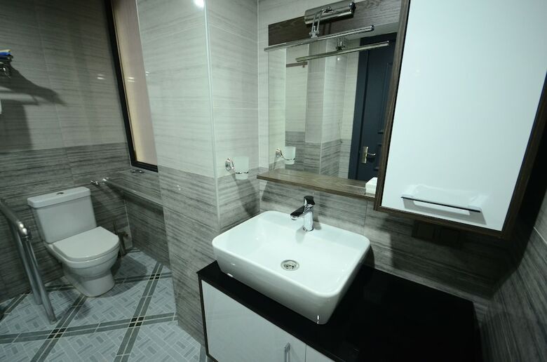 Batumi Palm Hotel