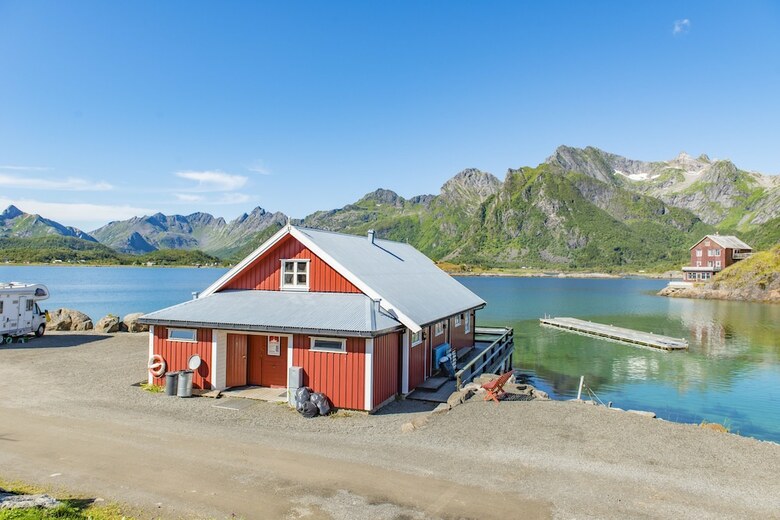 Cabana Sandvika Fjord & Sj�hus Camping