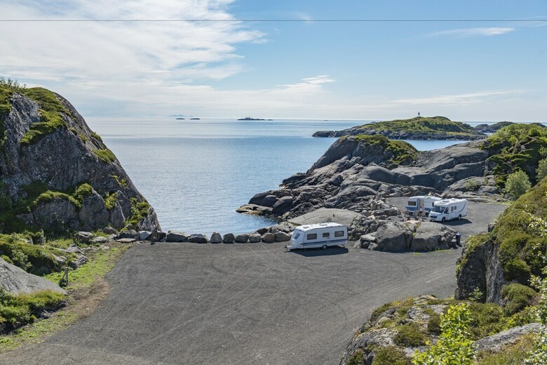 Cabana Sandvika Fjord & Sj�hus Camping