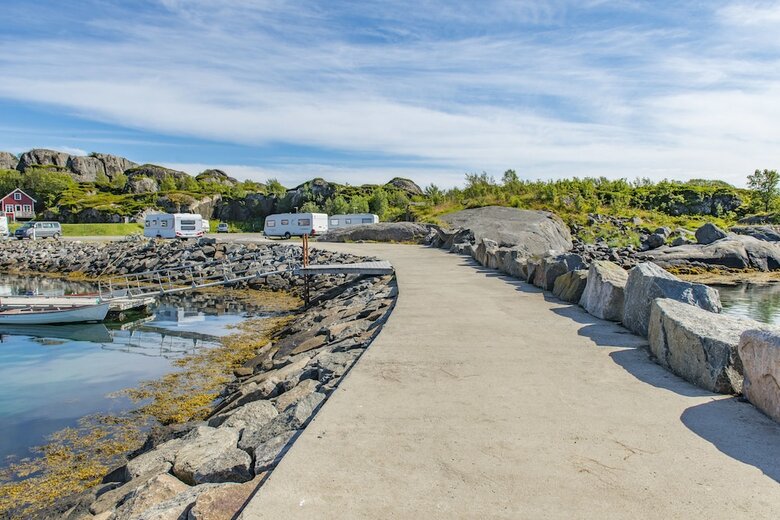 Cabana Sandvika Fjord & Sj�hus Camping