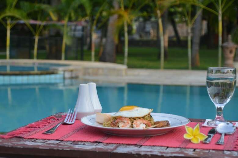 Bed & Breakfast Bagus Beach Resort