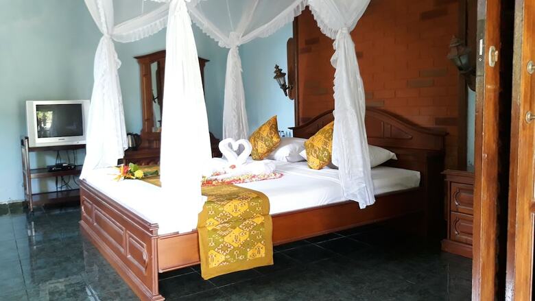 Bed & Breakfast Bagus Beach Resort