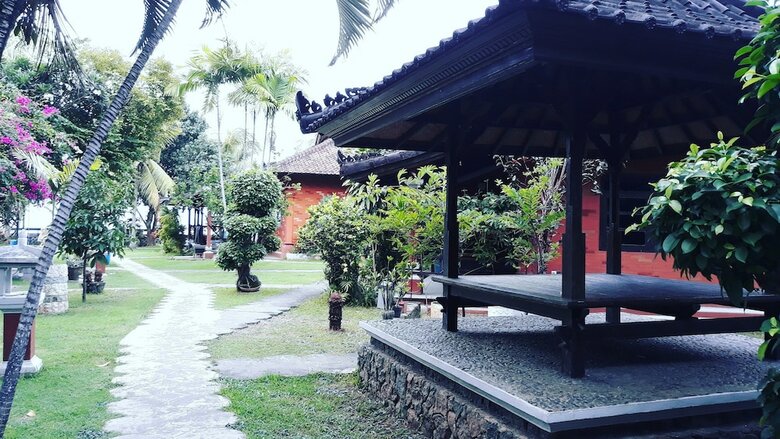 Bed & Breakfast Bagus Beach Resort