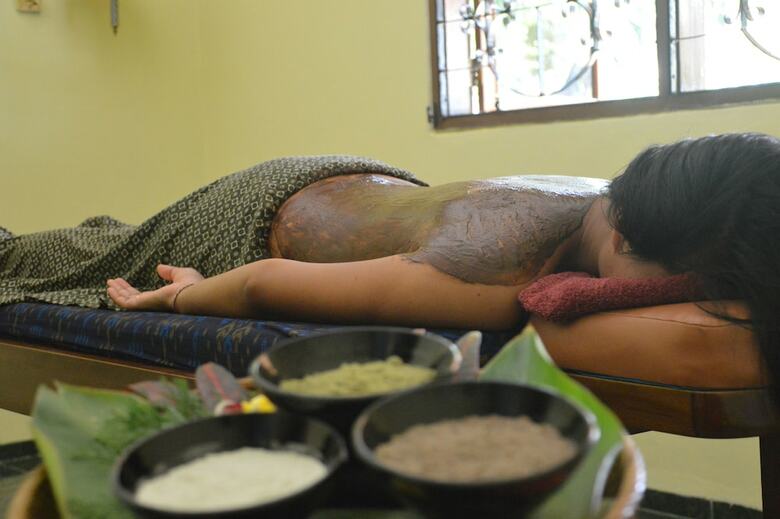 Bed & Breakfast Bagus Beach Resort