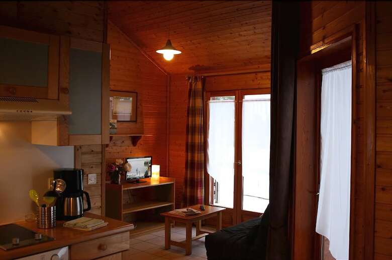 Volcans - Vacances - Les Chalets Du Lac