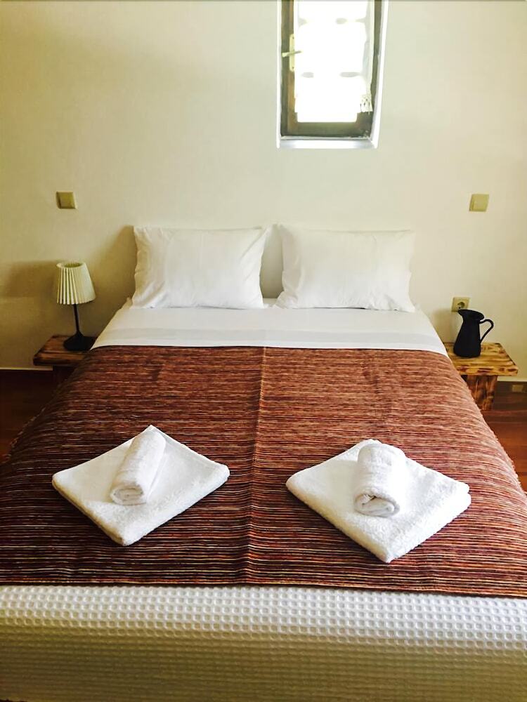 Hotel Ksenonas Souliou