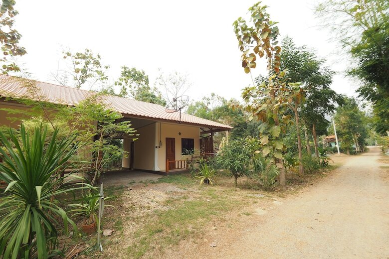 Hotel Sakthong Resort