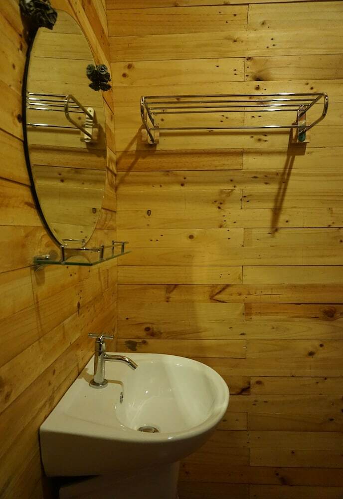 Hotel Phu Mok Camp