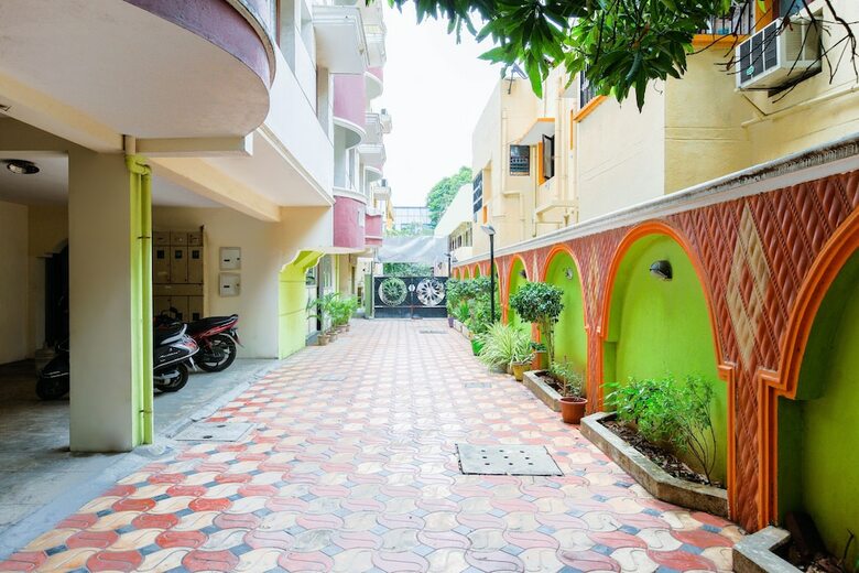 Hotel Rich Residency