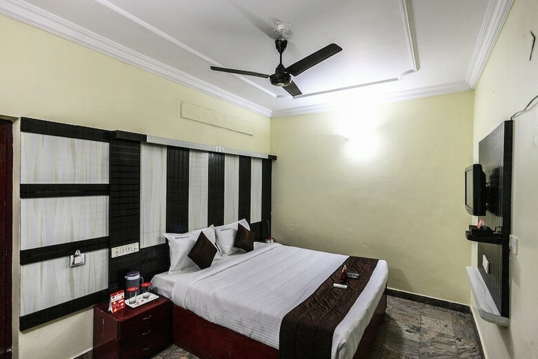 Hotel Oyo 2961 Dolphin Park