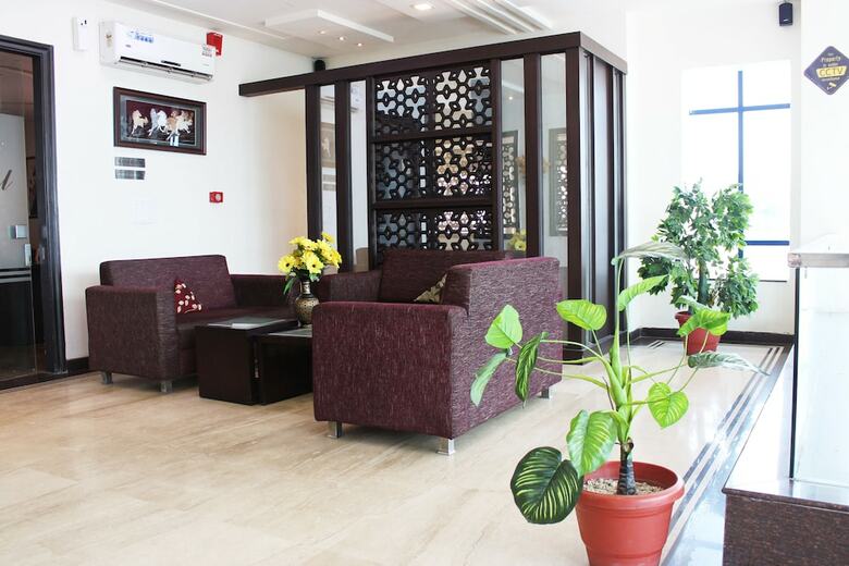 Oyo 1493 Hotel Madhushrie