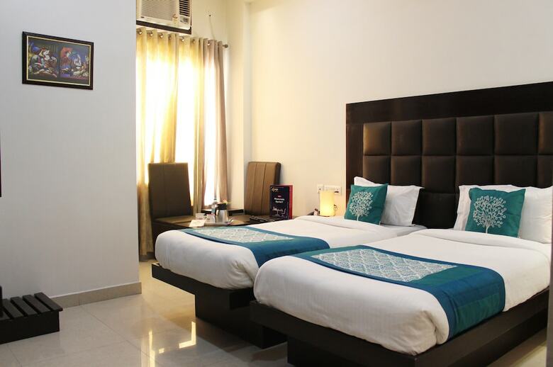 Oyo 1493 Hotel Madhushrie
