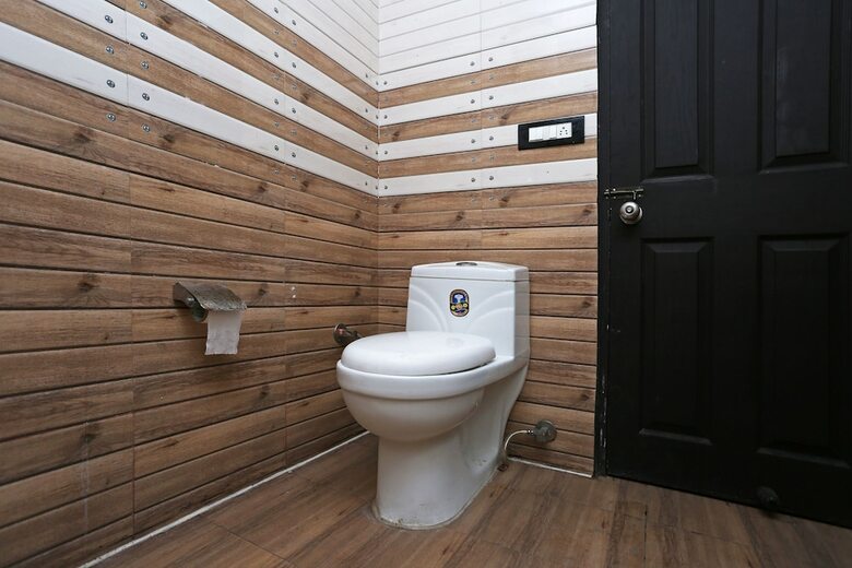 Oyo 8232 Hotel Krb Paradise