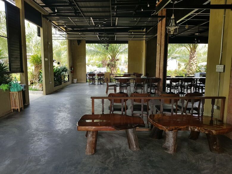 Hotel Palm Pran Resort