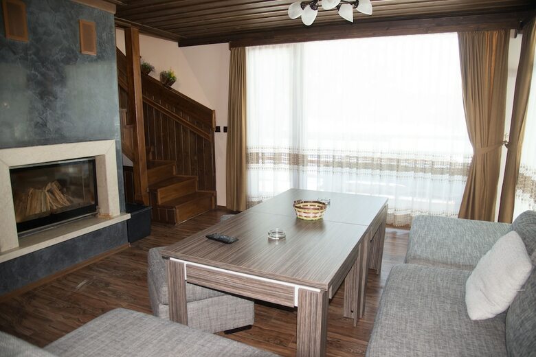 Romantica Forest Holiday Village