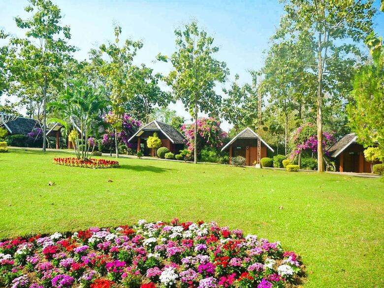 Hotel Wattana Village Resort