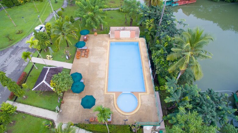 Hotel Wattana Village Resort