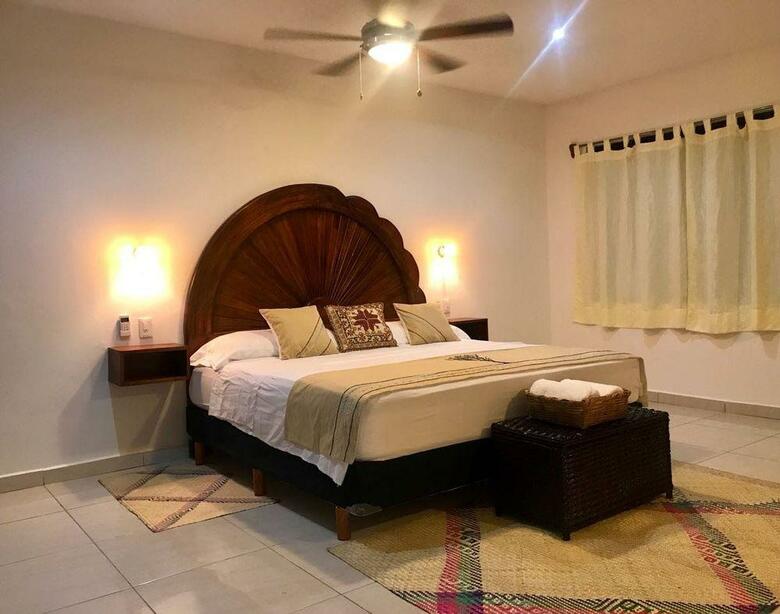 Hotel Maya Eco Village