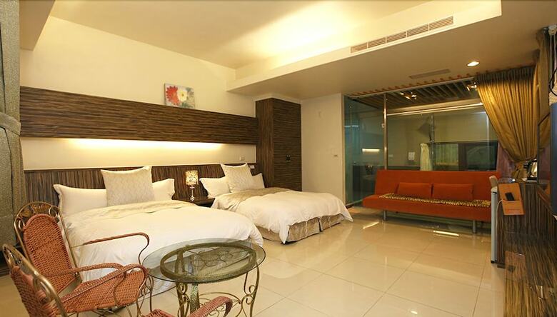 Bed & Breakfast Beauty Home
