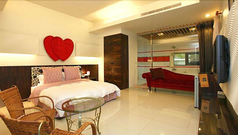 Bed & Breakfast Beauty Home