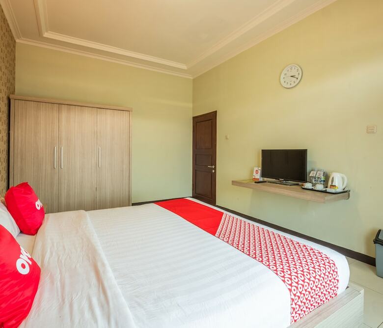 Hotel Oyo 1548 Villa Aleyra