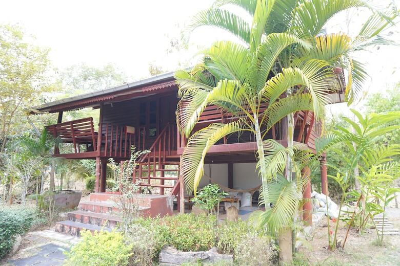 Hotel Khontong Resort