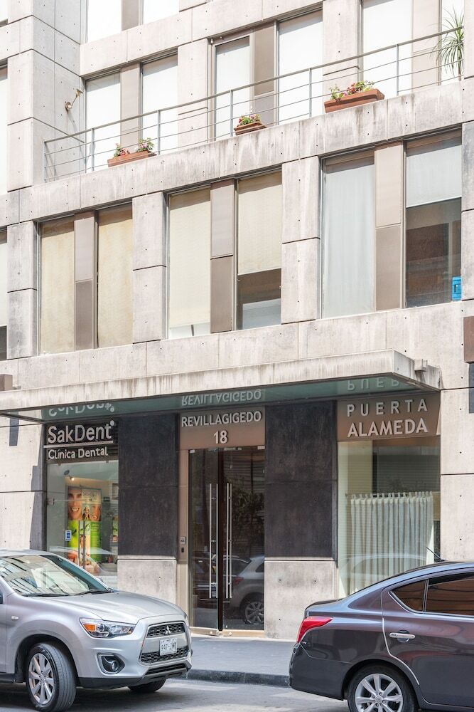 Boutique Apartment Downtown 1417
