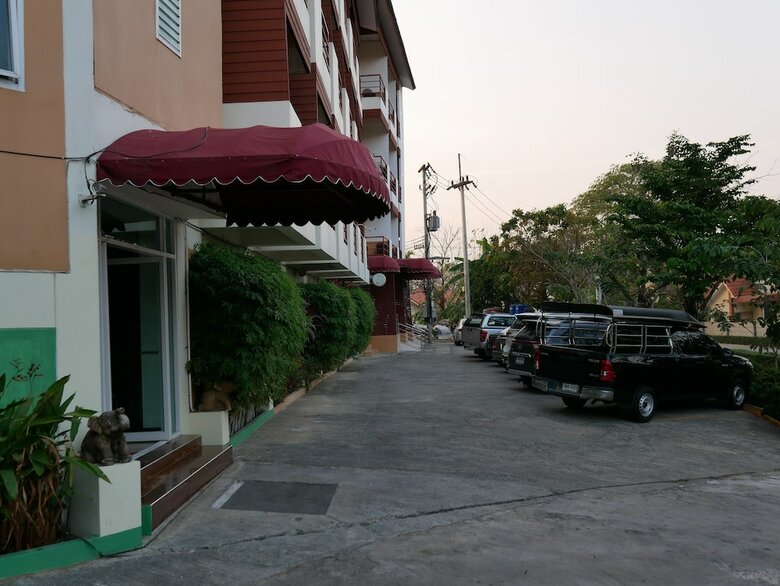 Hotel Buriram Siri Resort