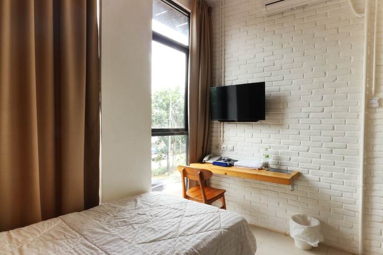 Hotel Urbana Homes