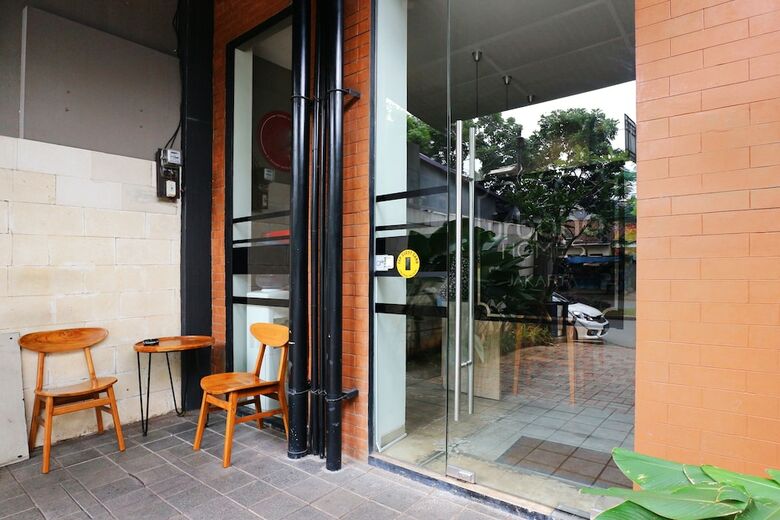 Hotel Urbana Homes