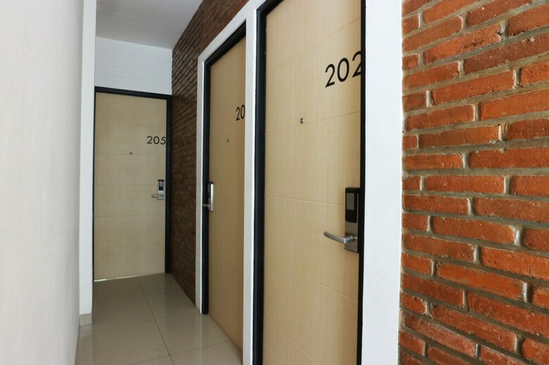 Hotel Urbana Homes