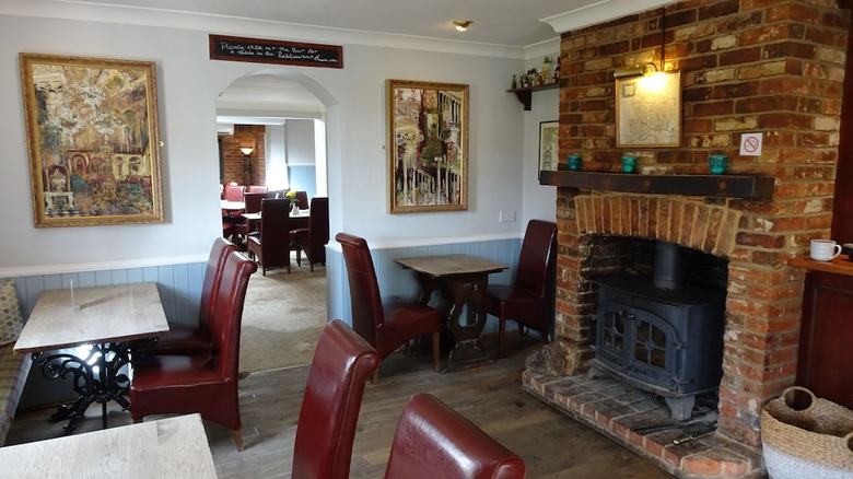 Posada The Furze Bush Inn