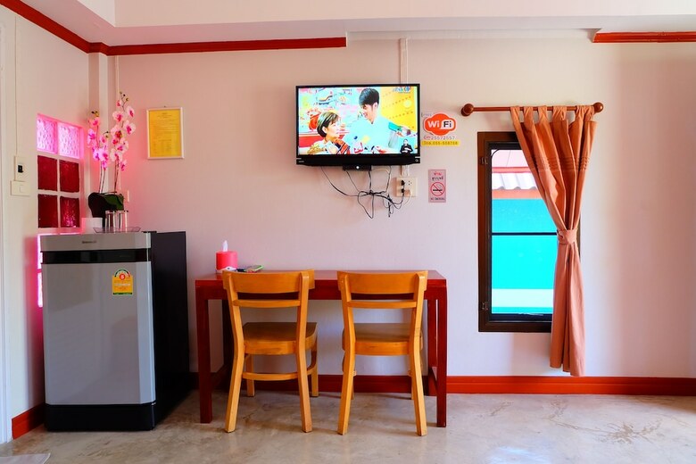 Hotel Meena Garden Resort