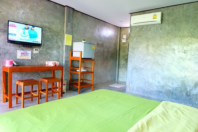 Hotel Meena Garden Resort