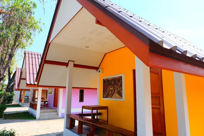 Hotel Meena Garden Resort