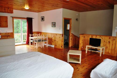 Posada La Tani�re De L'ours
