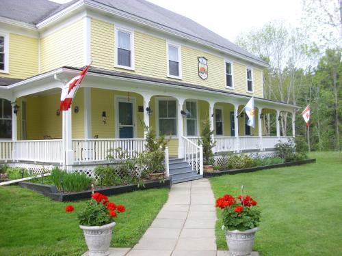 Posada The Whitman Inn