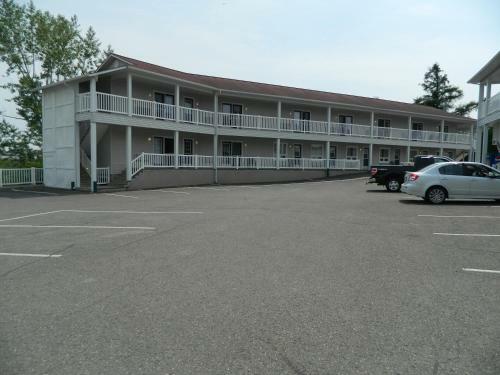 Posada Hilltop Motel & Restaurant