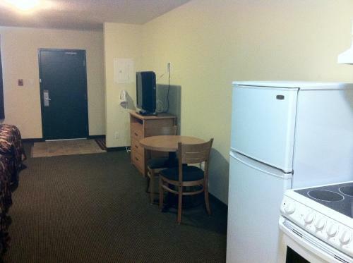 Circle 6 Motel