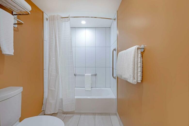 Hotel Best Western Plus Emerald Isle Motor Inn