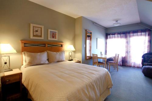 Hotel Sidney Waterfront Inn
