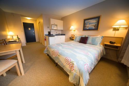 Hotel Sidney Waterfront Inn