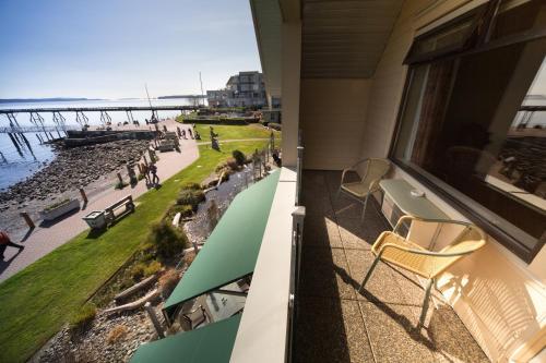 Hotel Sidney Waterfront Inn