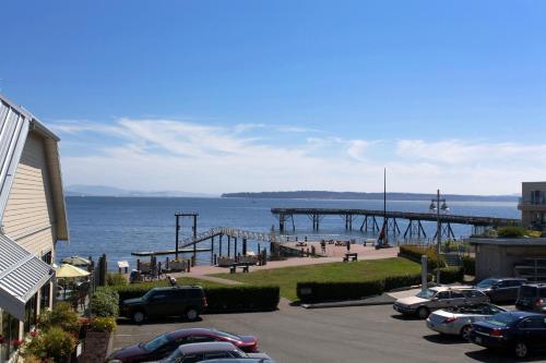 Hotel Sidney Waterfront Inn