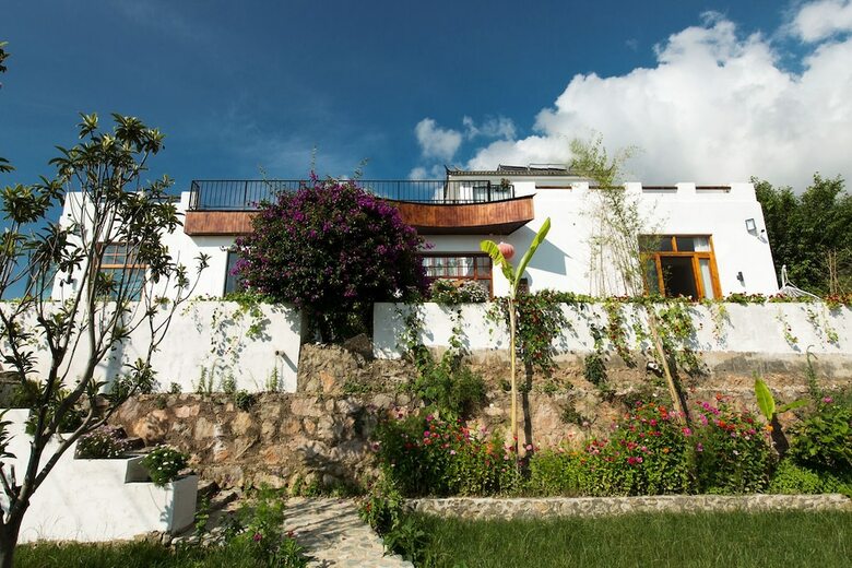 Hotel Senser Inn