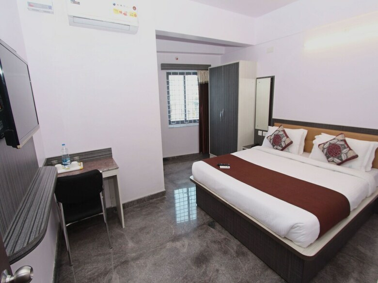 Hotel Oyo 8385 Udupi Inn
